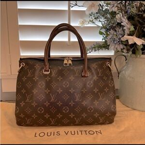 Authentic Louis Vuitton MM Pallas Bag Monogram/Black Leather. Great Condition!